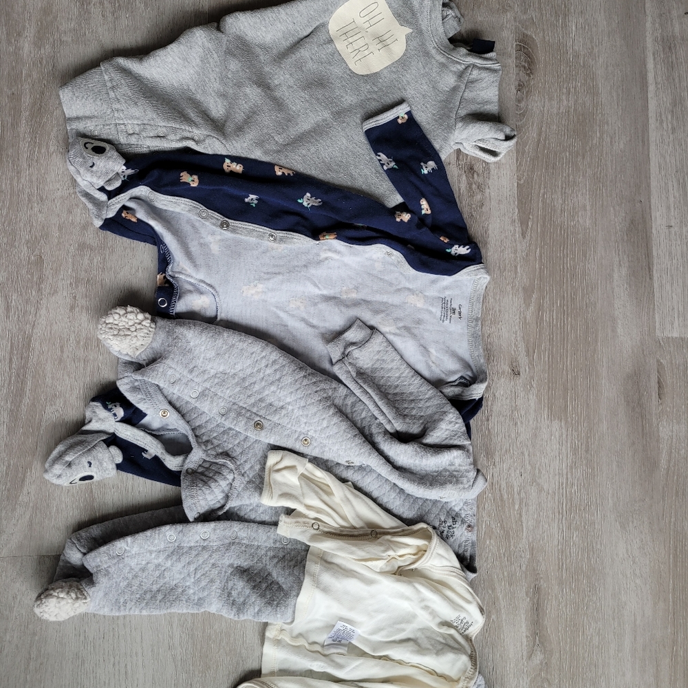 3 money Bodysuits